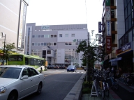 西川口駅前の様子